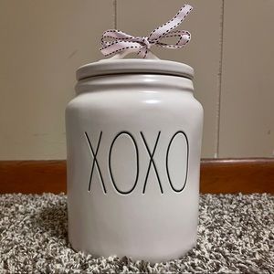 Rae Dunn XOXO matte canister